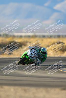 media/Dec-07-2024-CVMA (Sat) [[21c5f1ef85]]/Race 12-Supersport Middleweight/